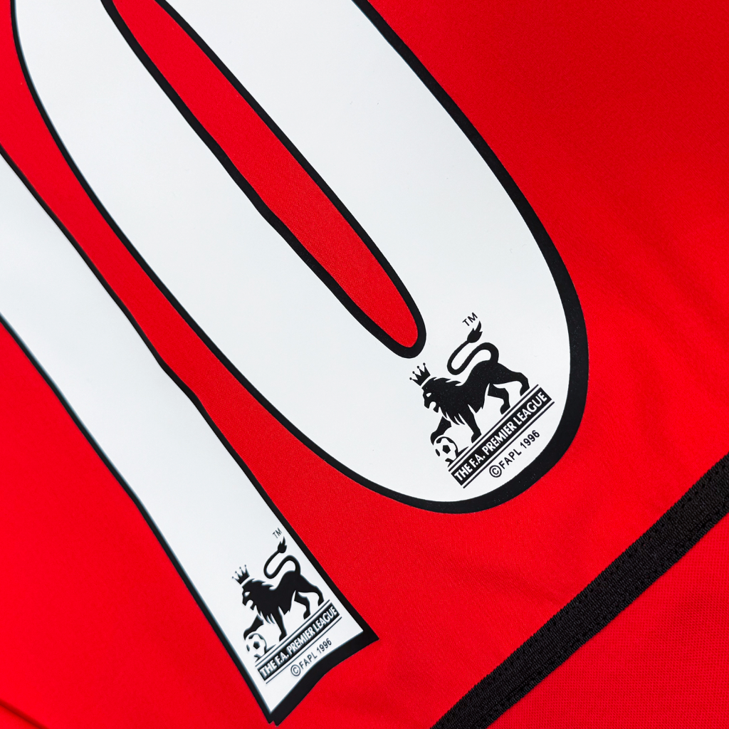 Manchester United 2002/04 Local