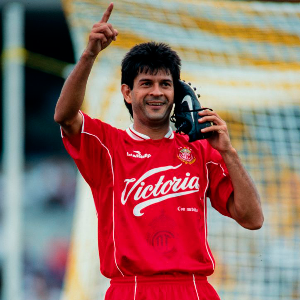 Toluca 1998/99 Local