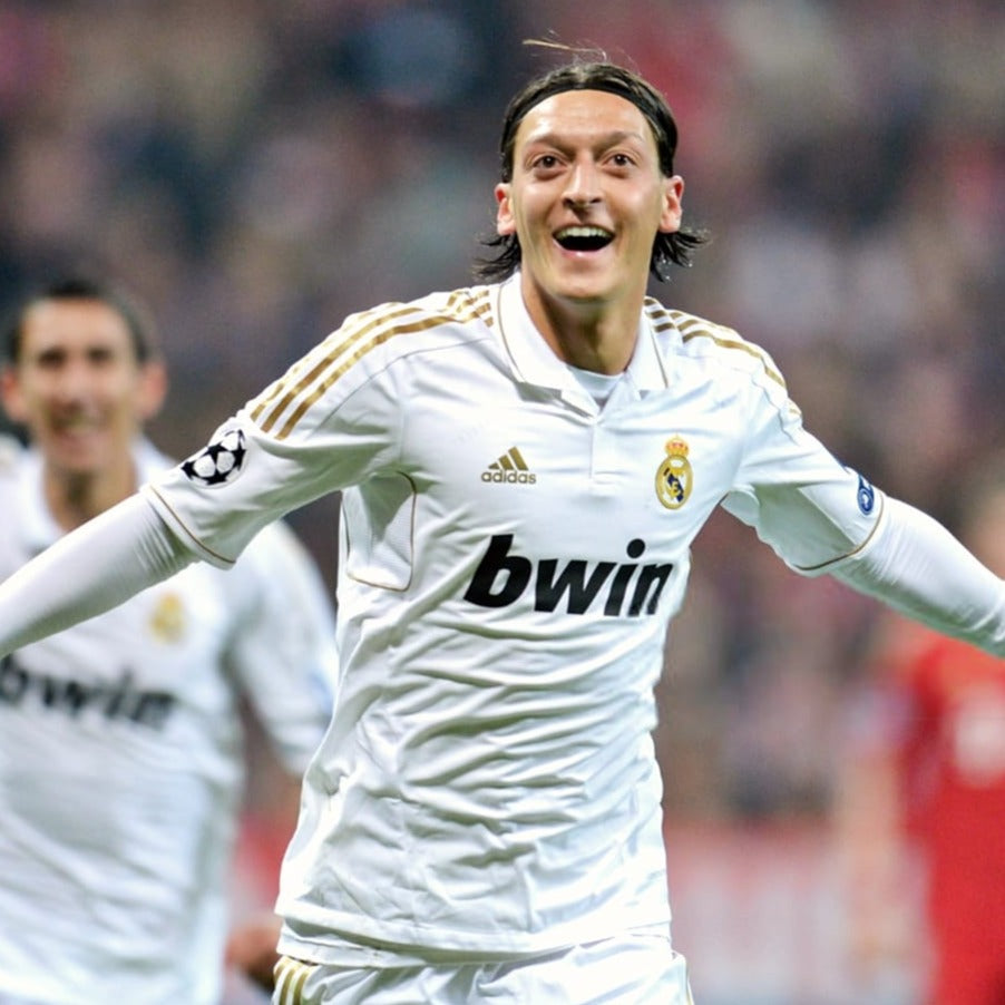 Real Madrid 2011/12 Local para Niños