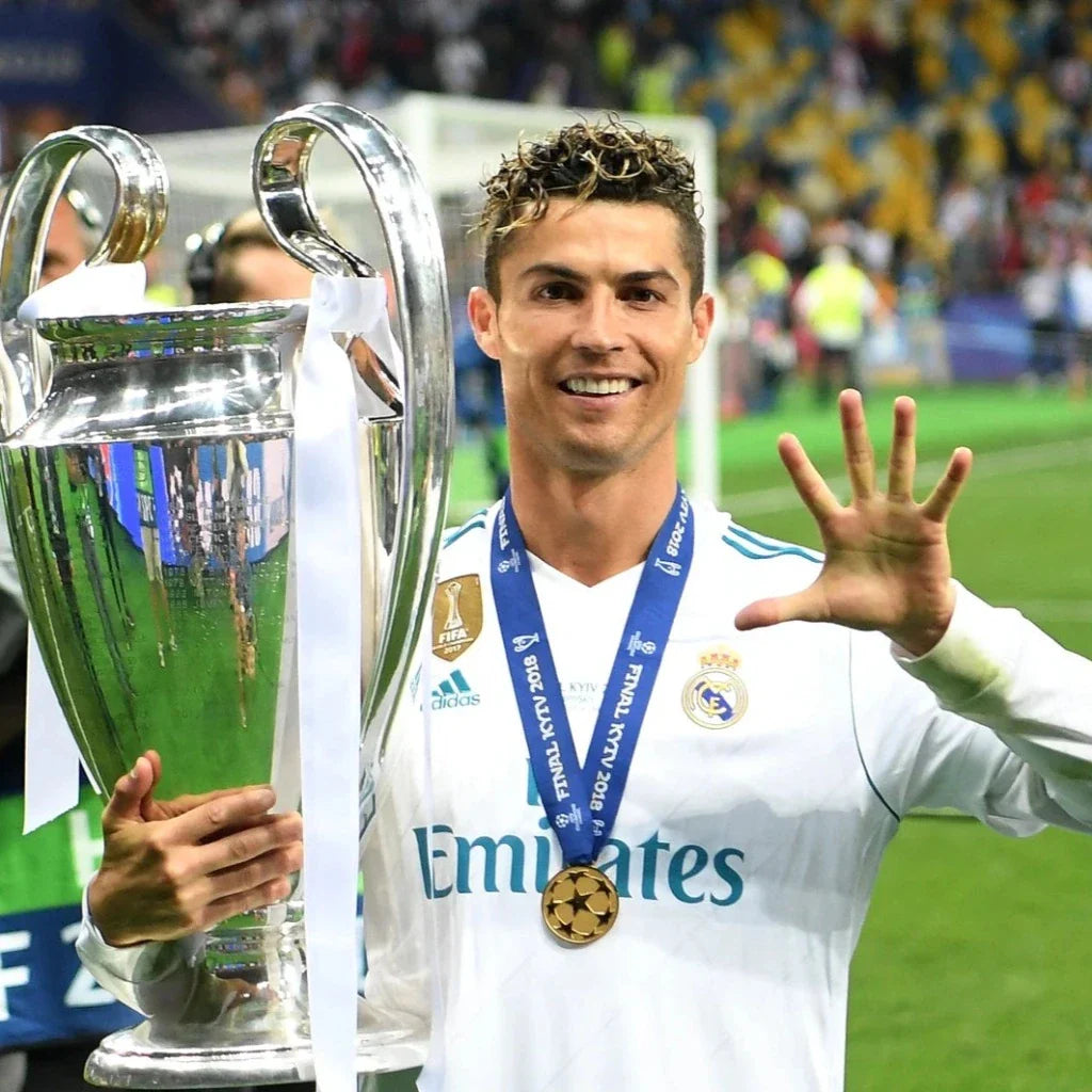 Real Madrid 2017/18 Local para Niños