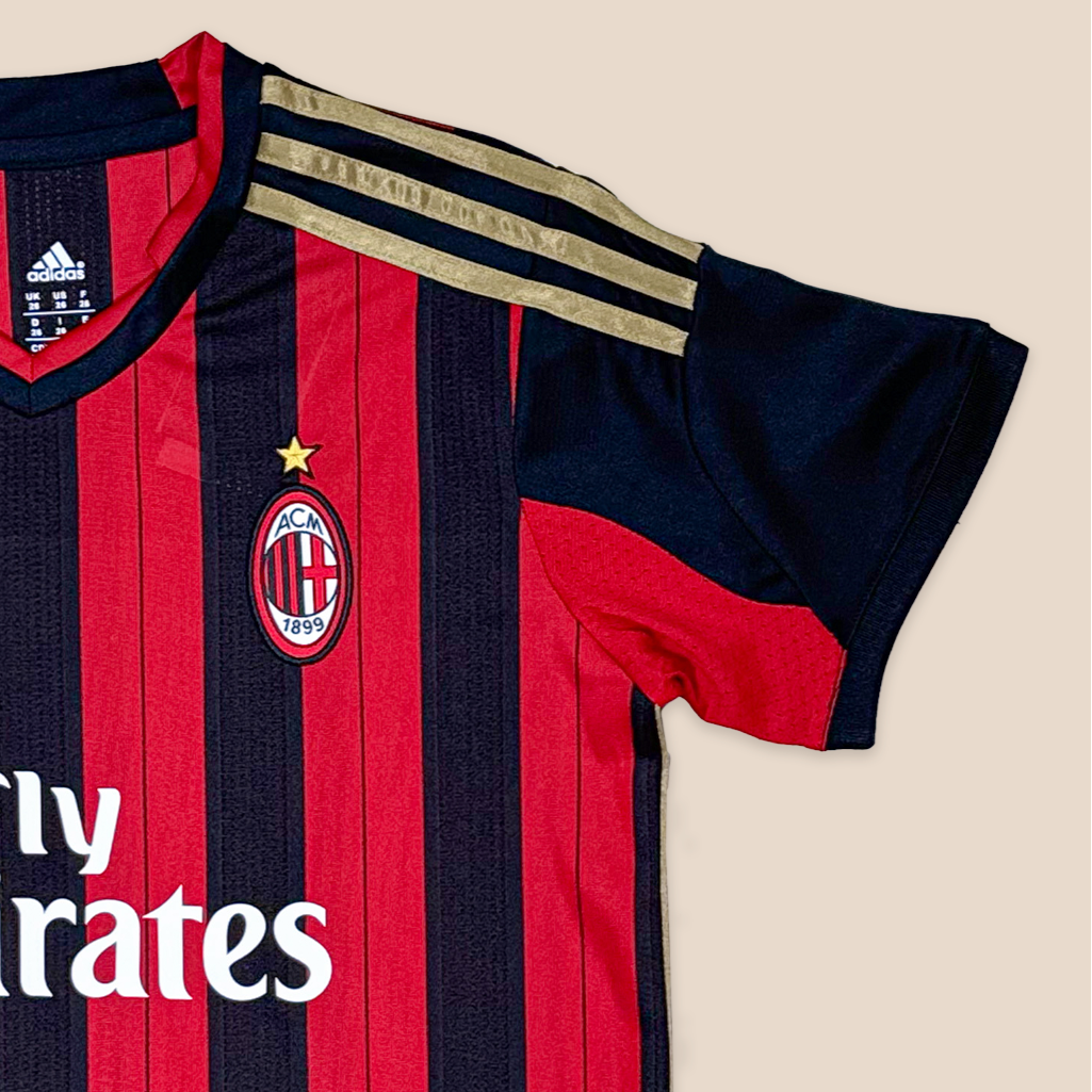 AC Milan 2013/14 Local para Niños