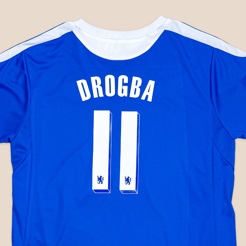 Chelsea 2011/12 Local para Niños