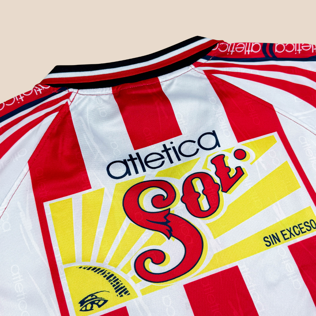 Chivas 1998/99 Local