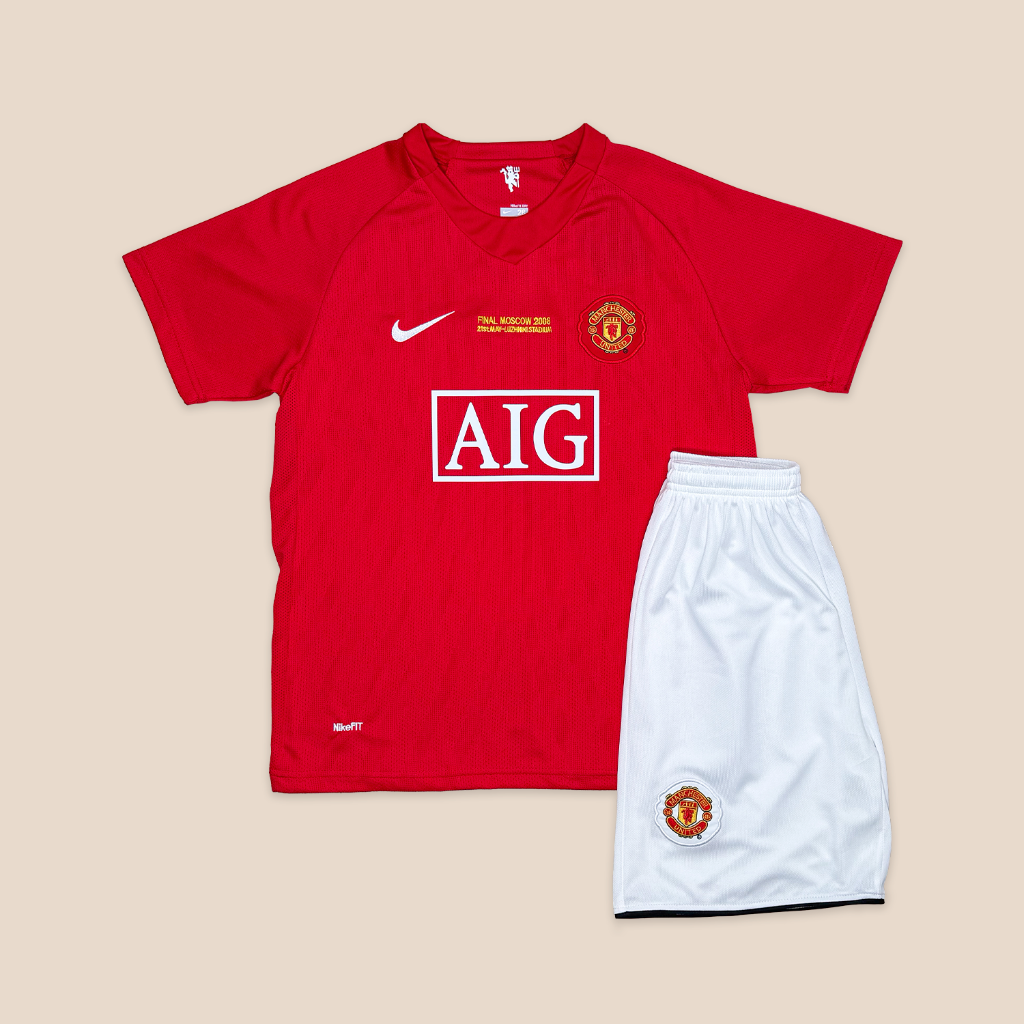 Manchester United 2007/08 Local para Niños