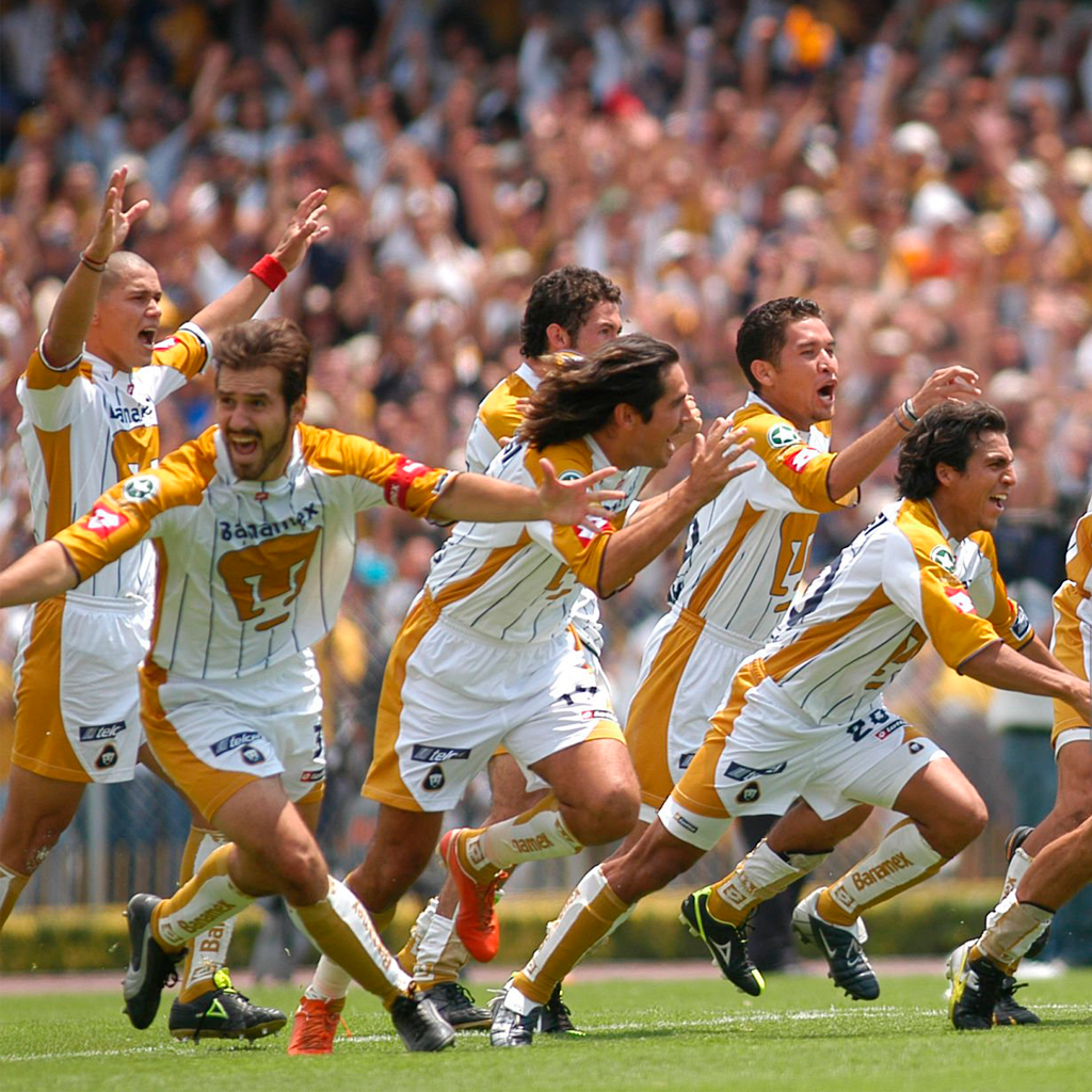 Pumas UNAM 2003/04 Local