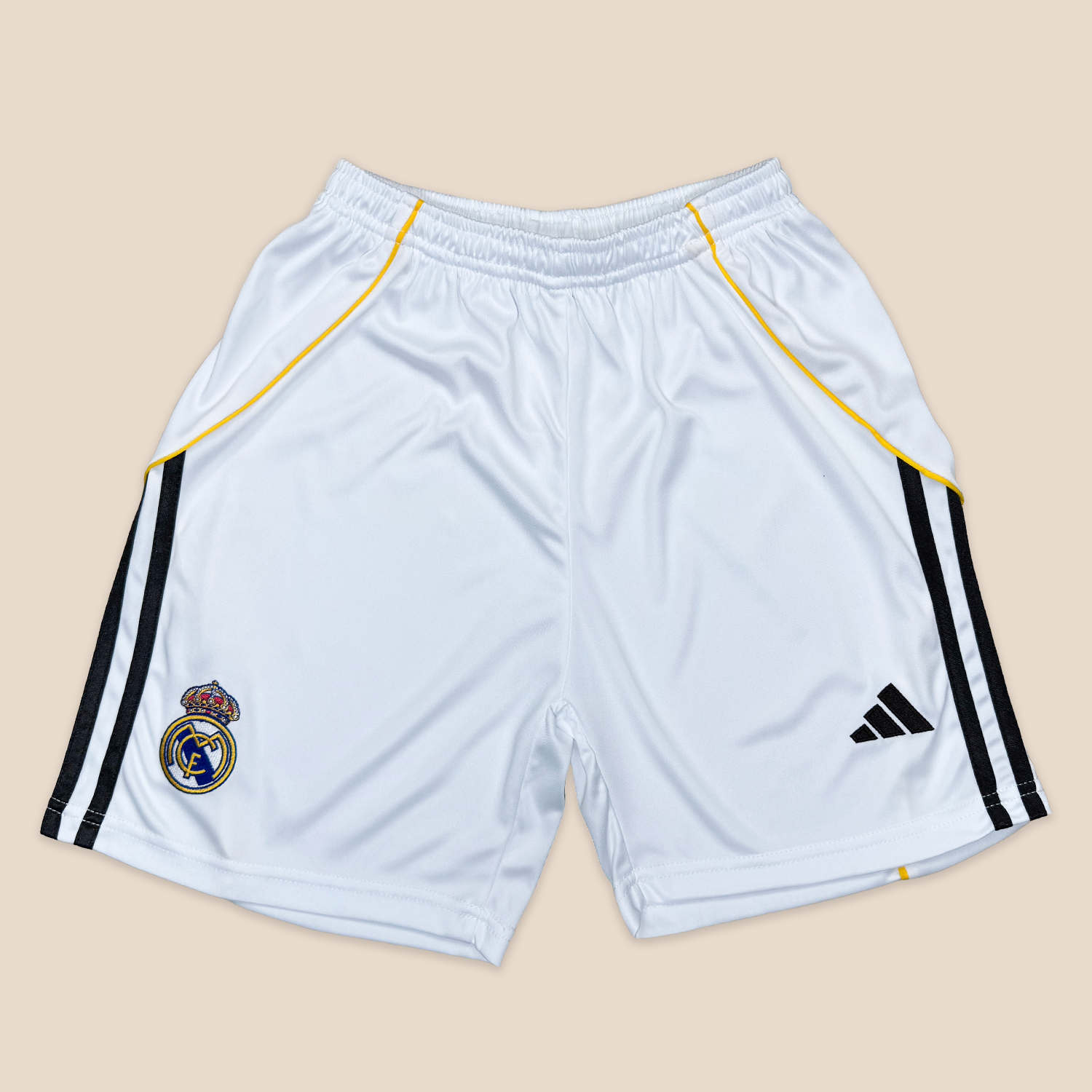 Real Madrid 2025/26 Local para Niños