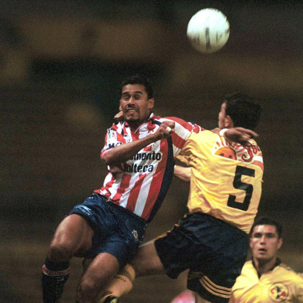 Chivas 1999/00 Local