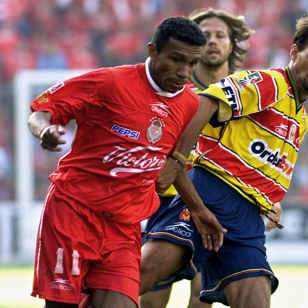 Toluca 2000/01 Local