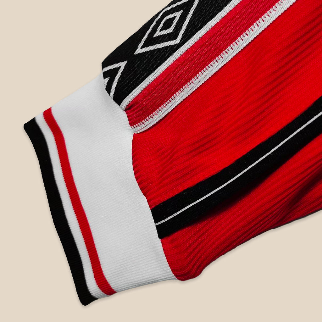 Manchester United 1998/99 Local